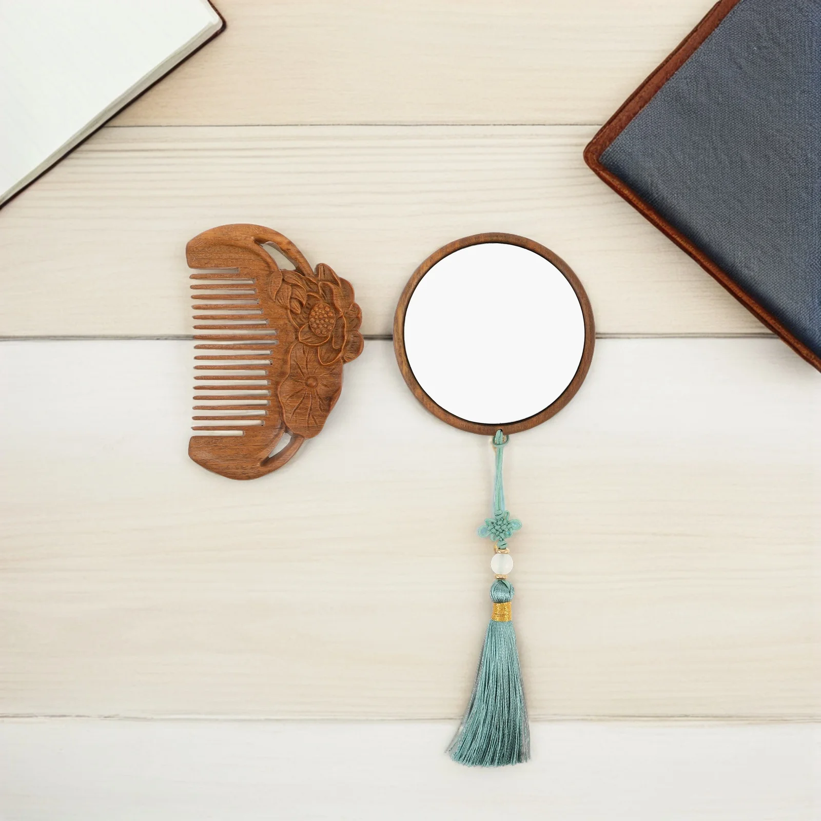 Ensemble peigne et miroir en bois Vintage, 1 ensemble, miroir de voyage élégant sculpté à la main avec pompon, Design lisse et résistant à l'électricité statique