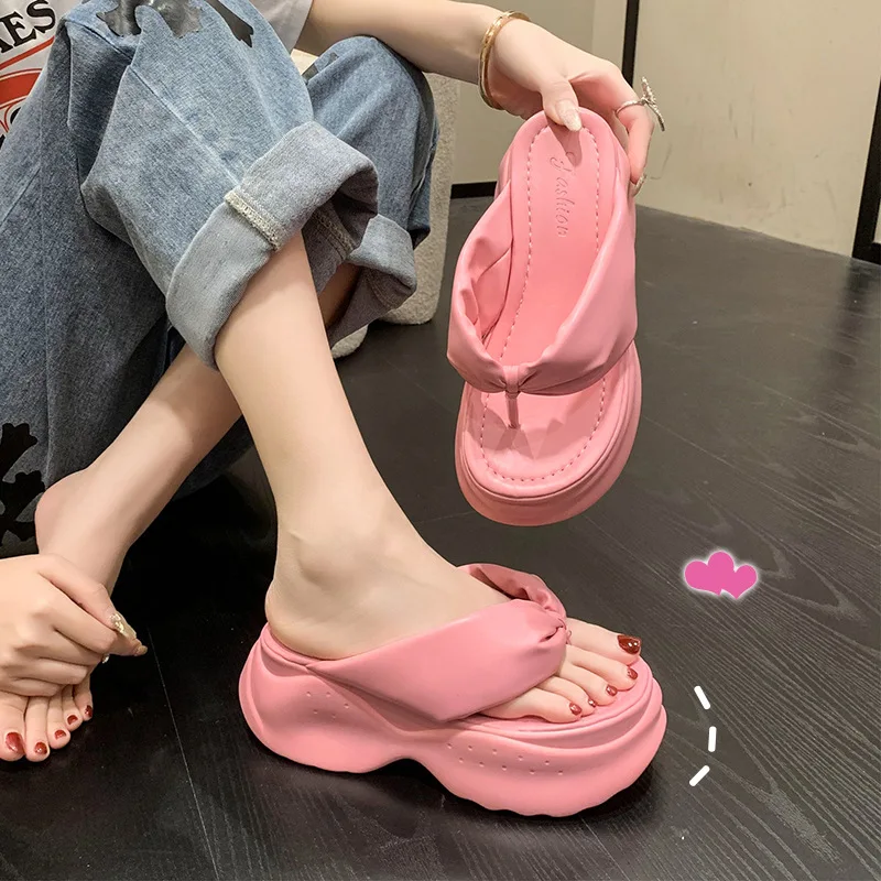 New Summer Cute Pink Women Slippers Thick Sole Shoes Casual Platform Beach Flip Flops Leisure Beach Solid Sandals Woman Shoes