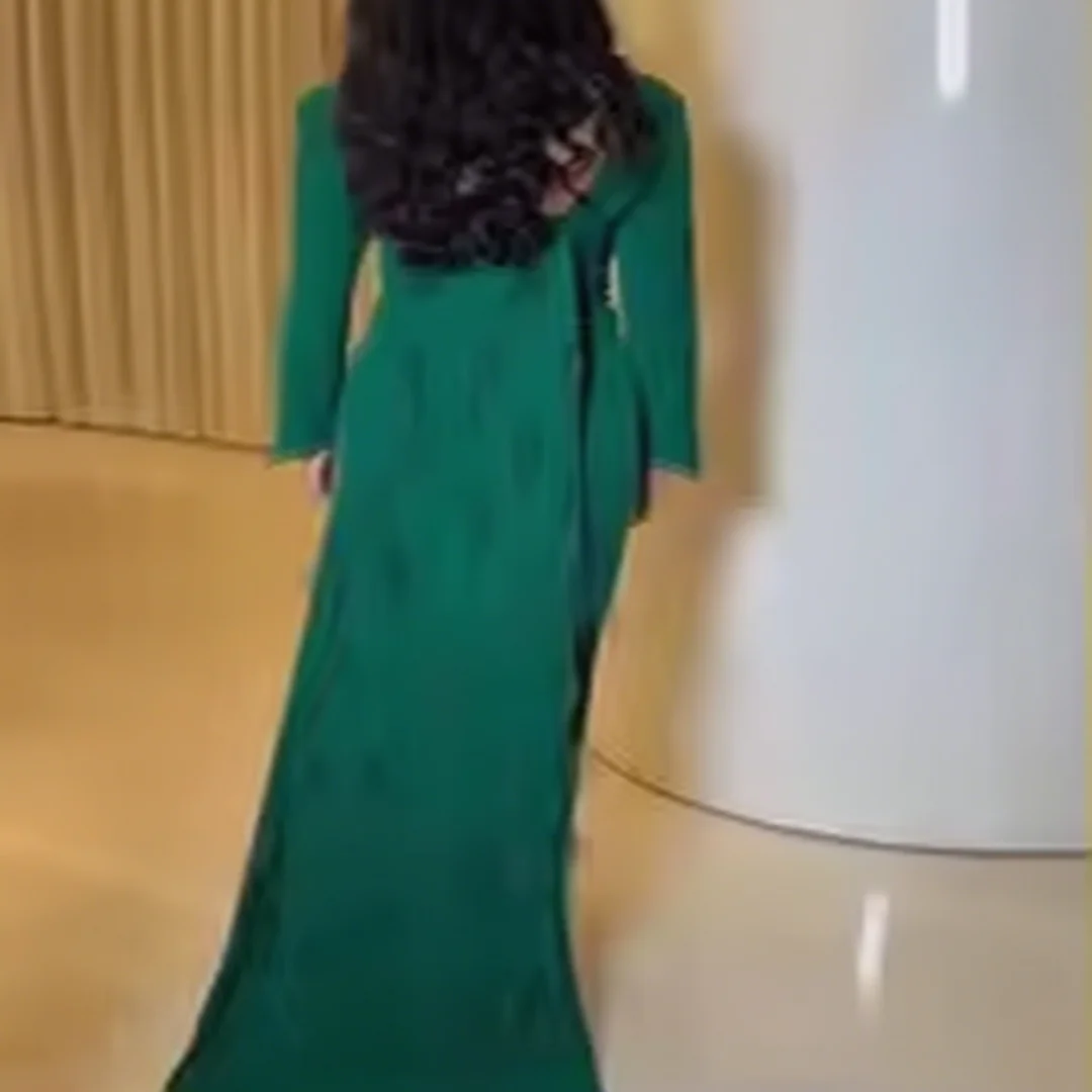 Customized O-Neck Sexy Backless Floor-Length Feathers Women Formal Occasion Prom Party Gowns