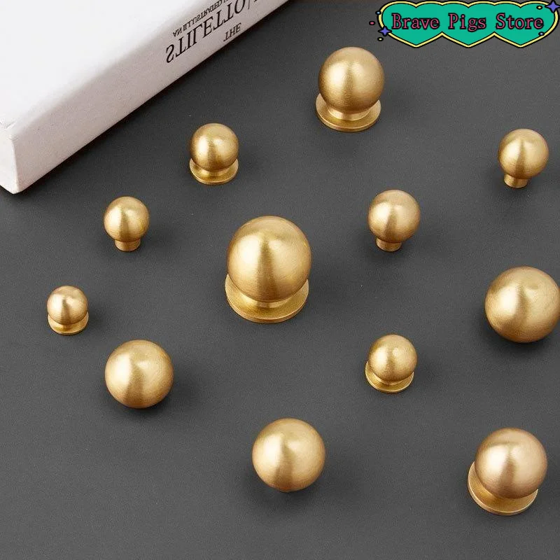[HM]Retro Brass Ball Cabinet Knob Single Hole Matte Finish Solid Round Drawer Knob For Cupboard Wardrobe Furniture Decoration