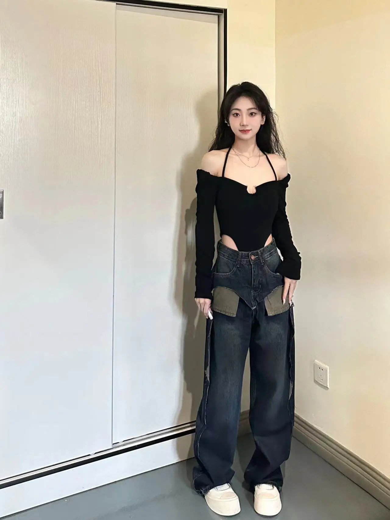 スリムフィット ワンピース スーツ Uネック ロングスリーブ 春秋 スリーブ 香港デザイン セクシー トップス 若い女性向け 8-35歳