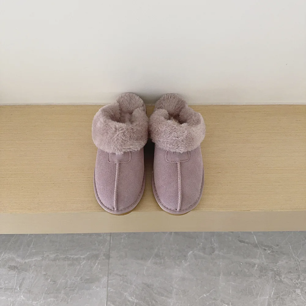 Winterliche Indoor-Beidou-Hausschuhe aus Schaffell und Fell für Frauen und Kinder. Weiche Hausschuhe mit flachem Absatz für den Außenbereich. – Detail 20