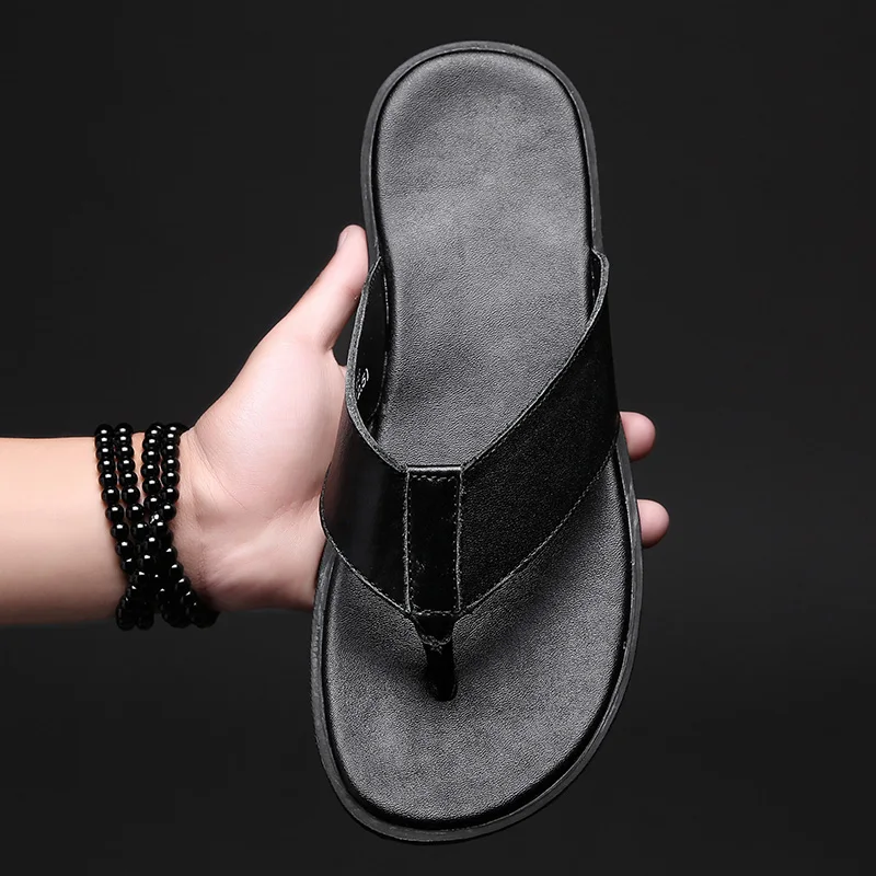 New Sandals Shoes Men Summer Men Flip Flops High Quality Beach Sandals Anti-slip Hombre Casual Shoes Man Slippers