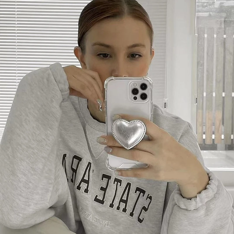 

Ins Style Mobile Phone Bracket Korean Magnetic Attraction Colorful Mobile Phone Bracket Simple Stylish Heart-shaped Finger Ring