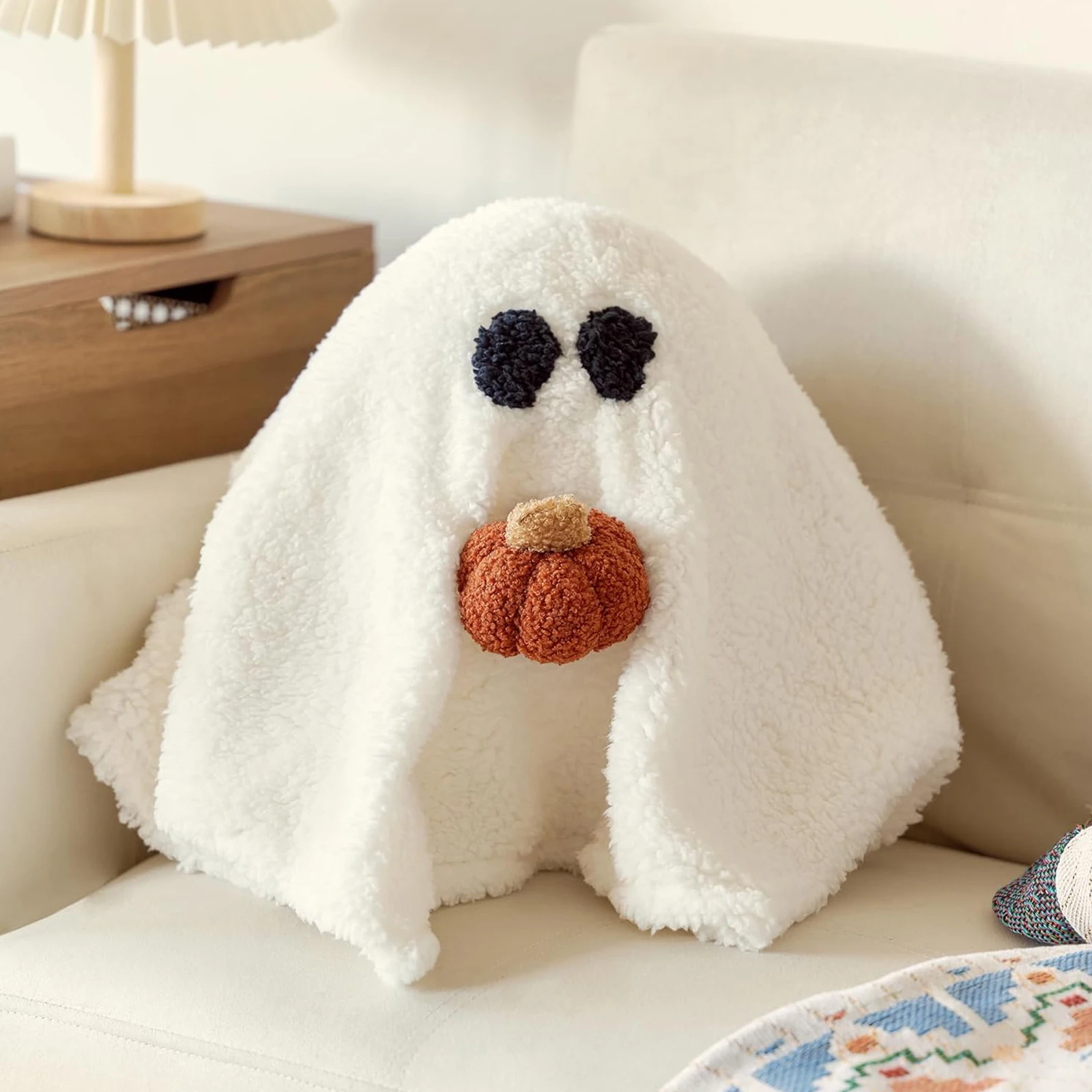 

Cute Ghost with Pumpkin Pillow, 25cm Halloween Ghost with Pumpkin Pillow, Soft Stuffed Halloween Ghost Throw Pillow