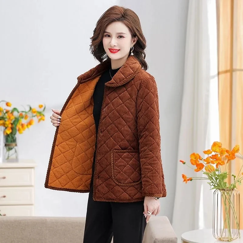 Middle Aged Elderly Women\'s Winter Short Cotton Padded Jacket Fashion Plush Thick Warm Coat Grandma\'s Large Size Corduroy Parkas