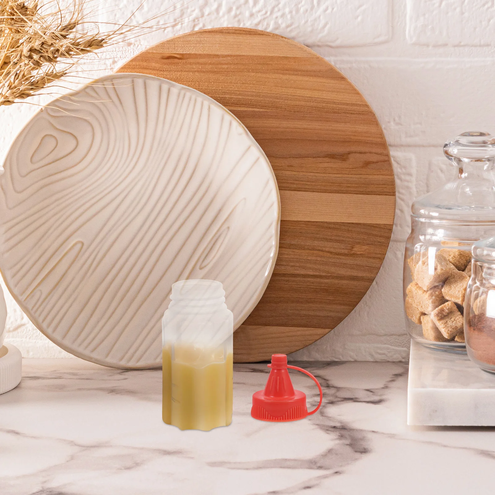 

1Set Mini Condiment Squeeze Bottles PP Material Leakproof for Travel Outdoor Picnic Kitchen Small Sauce Containers Salad