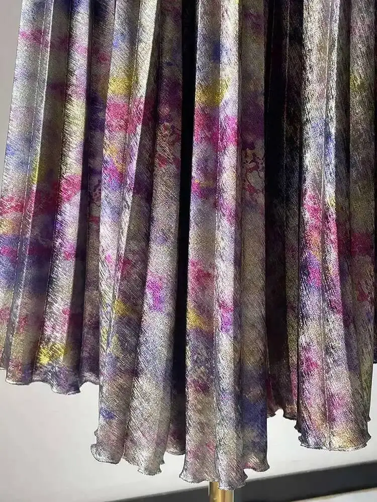 Shiny Colorful Luxury High Waist Midi Skirt 2025 Spring/Summer Fashion Trends Elastic Waistband Pleated Skirt Old Money Style M9