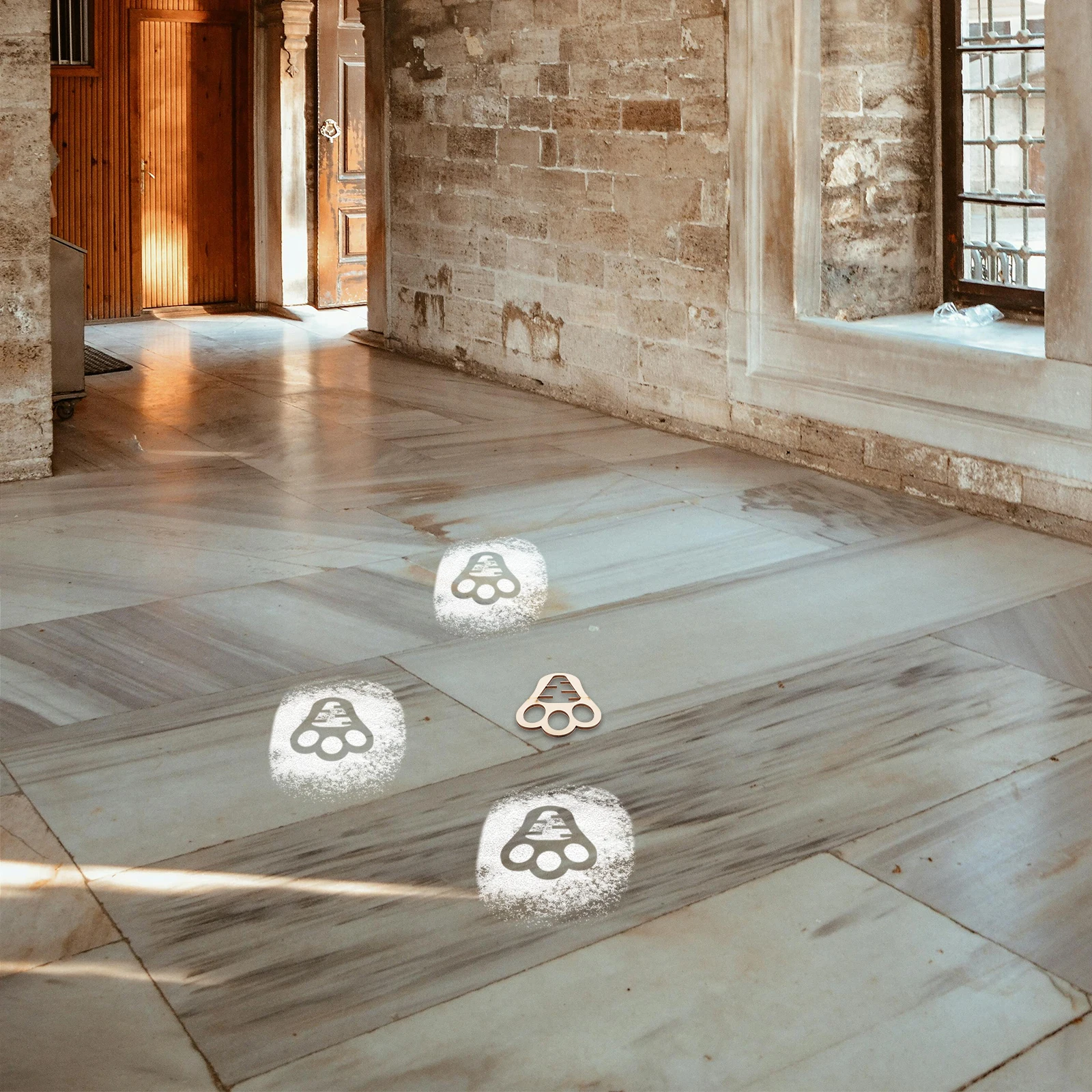 

Unfinished Wood Paw Print Shapes 10 Pieces Easter Craft Slices for DIY Graffiti Home Decor Spring Holiday Decoration Craft