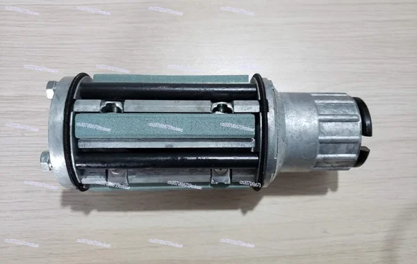 

H101 Aluminum Alloy Honing Head Cylinder Liner Grinding Head Manual Adjustment Type Honing Range: 66-140mm