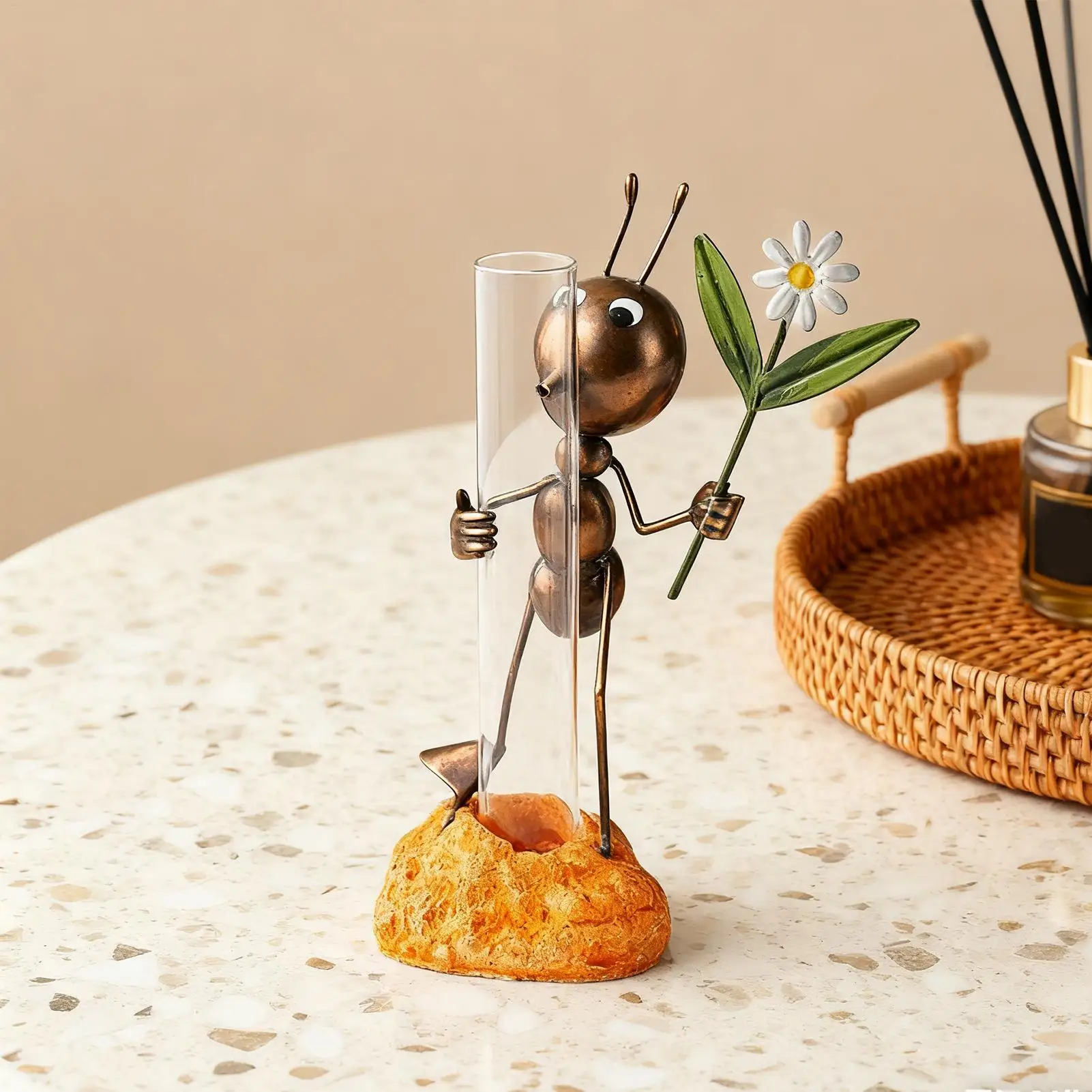 

Metal Garden Sculptures Ants Figurine Ornament Metal Ants Garden Sculptures For Yard Flower Beds Terrace Balcony Children's