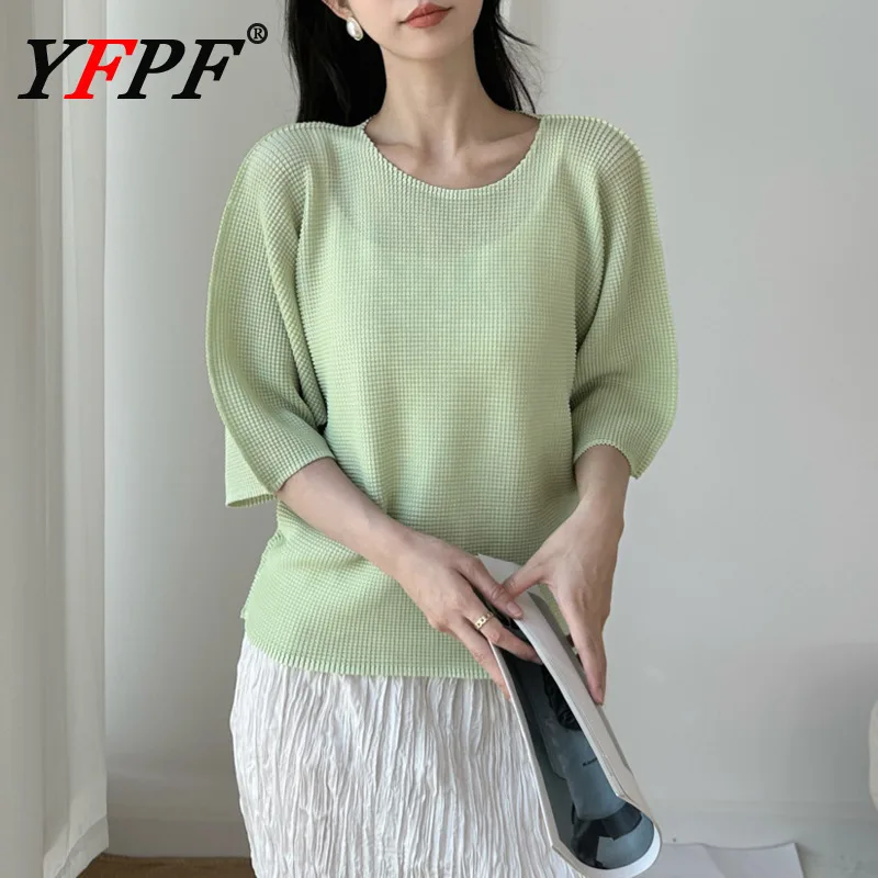 

YFPF летняя повседневная женская футболка, однотонная универсальная пуловерная блузка с короткими рукавами, модная плиссированная одежда Miyake 3A425