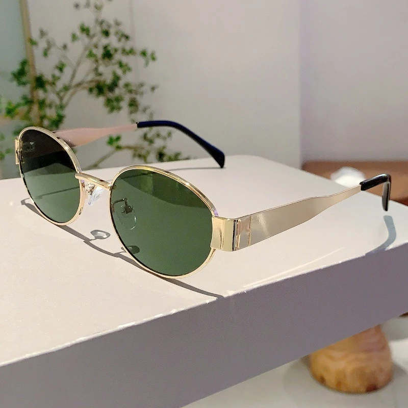 

Vintage New Women's Metal Oval Sunglasses Retro Steampunk Sun Protection Sunglasses Ladies Classic UV400 Sunscreen Eyewear