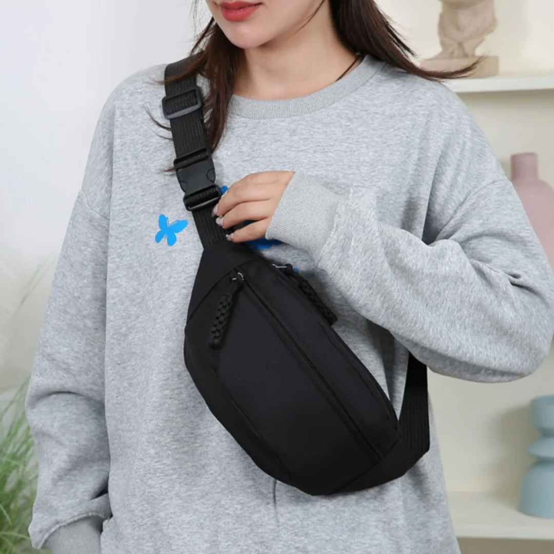 Portable Crossbody Bag Wear-Resistant Fashion Nylon Crossbody Bag Sports Waist Bag Adjustable For Sports Outdoor Activities