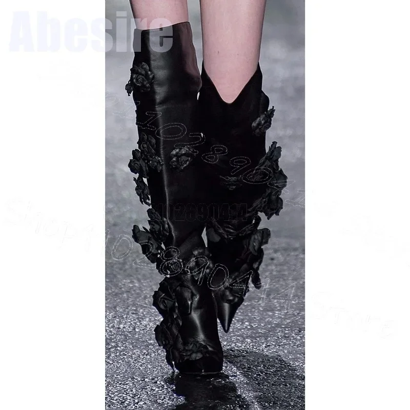 

Black Appliques Design Pointed Toe Runway Boots Slip On Women Shoes Thin High Heels Sexy Party Dating 2025 Zapatos Para Mujere