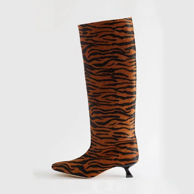 

Arden Furtado 2024 Autumn Women's Brown leopard print Knee high boots Square toe Patchwork Middle heel Sexy Modern boots