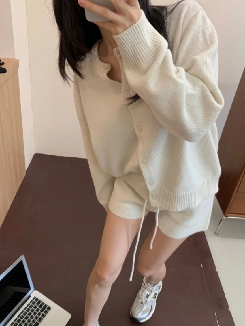 Alien Kitty Chic Autumn Knitwear Women Suits New Sweaters Loose Camp Slim Fashion Gentle High Street Casual Office Lady Shorts