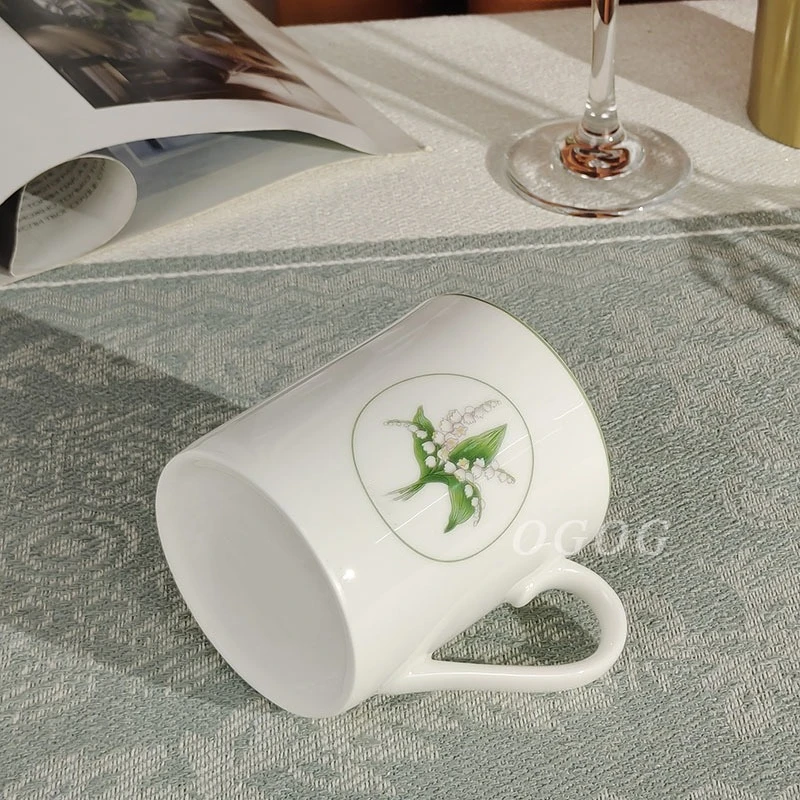 

Creative Light Luxury Afternoon Tea Cup for Home Use Stylish Tea Mug with Elegant Design Perfect for Daily Tea Time