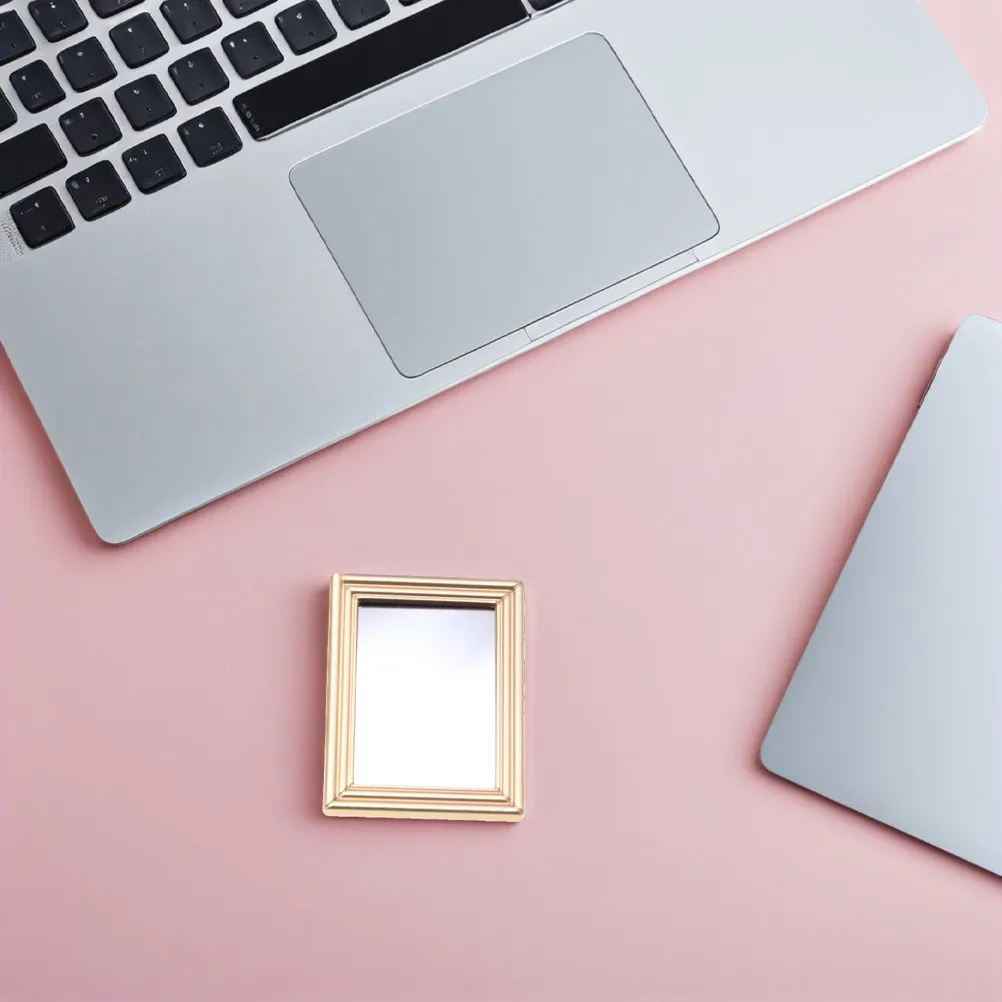 

2 шт. миниатюрных зеркал для ванной комнаты, реалистичные аксессуары для декора домика для кукол, мини-мебель для кукольного домика