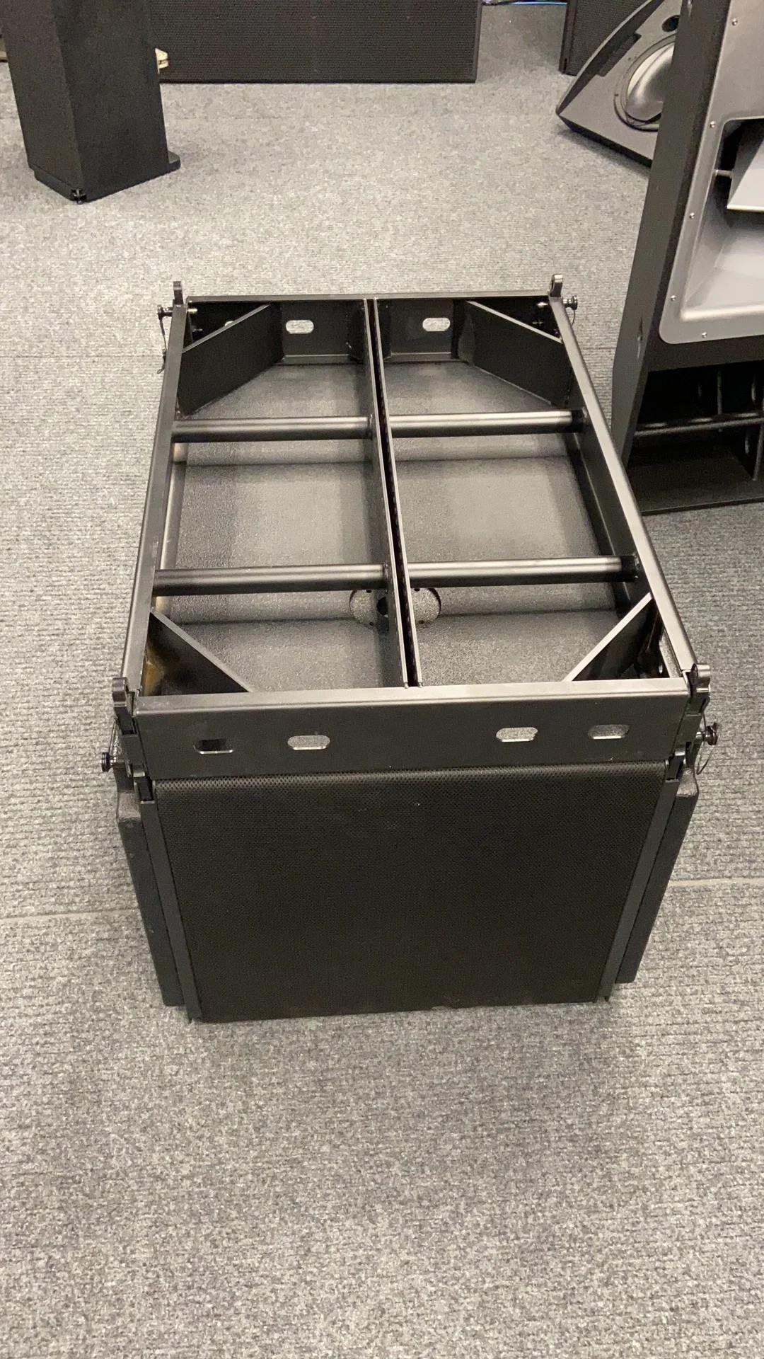 Dual 18 Inch Passive Subwoofer 1600W High Power Bass Speaker for Stage Club Outdoor Performance Event - view 2