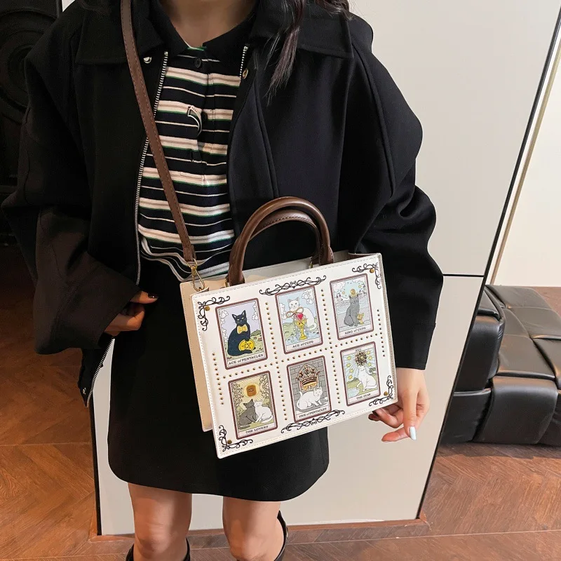 Thumbnail 4 - #3 Trending Square Crossbody Bags Right Now