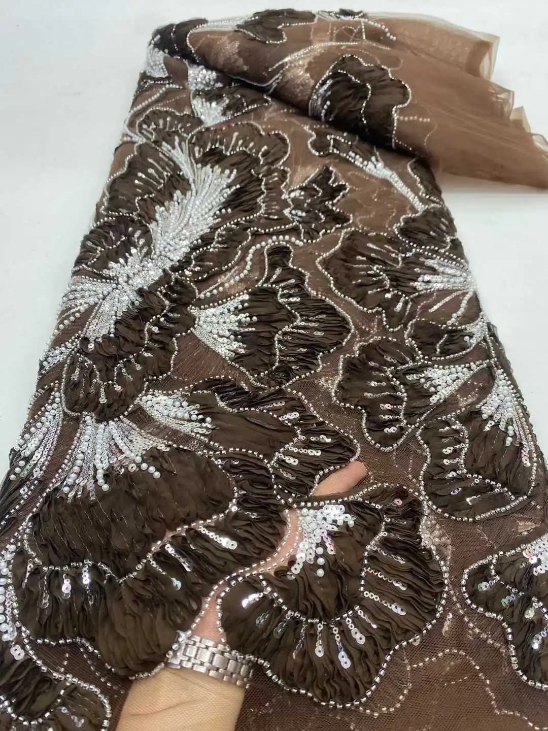 

African Nigerian Sequins Beaded Lace Fabric 2026 High Quality 3D Embroidery French Mesh Lace Fabric for Bridal Wedding Dresses