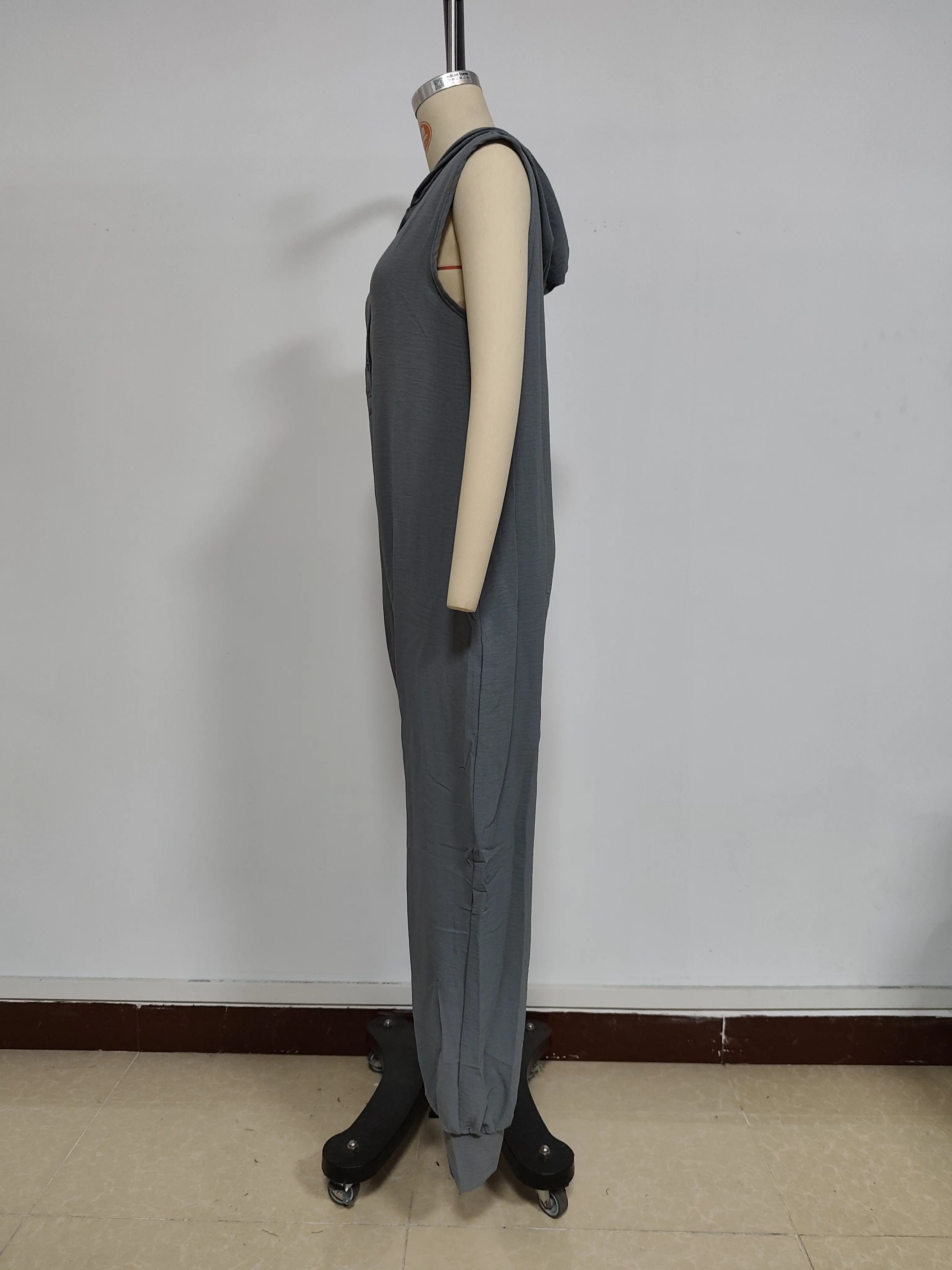Damen Sommer Ärmelloser Lässiger Kapuzen-Jumpsuit V-Ausschnitt Lose Haremshose Einteiler für Urlaub und Alltag – Detail 18