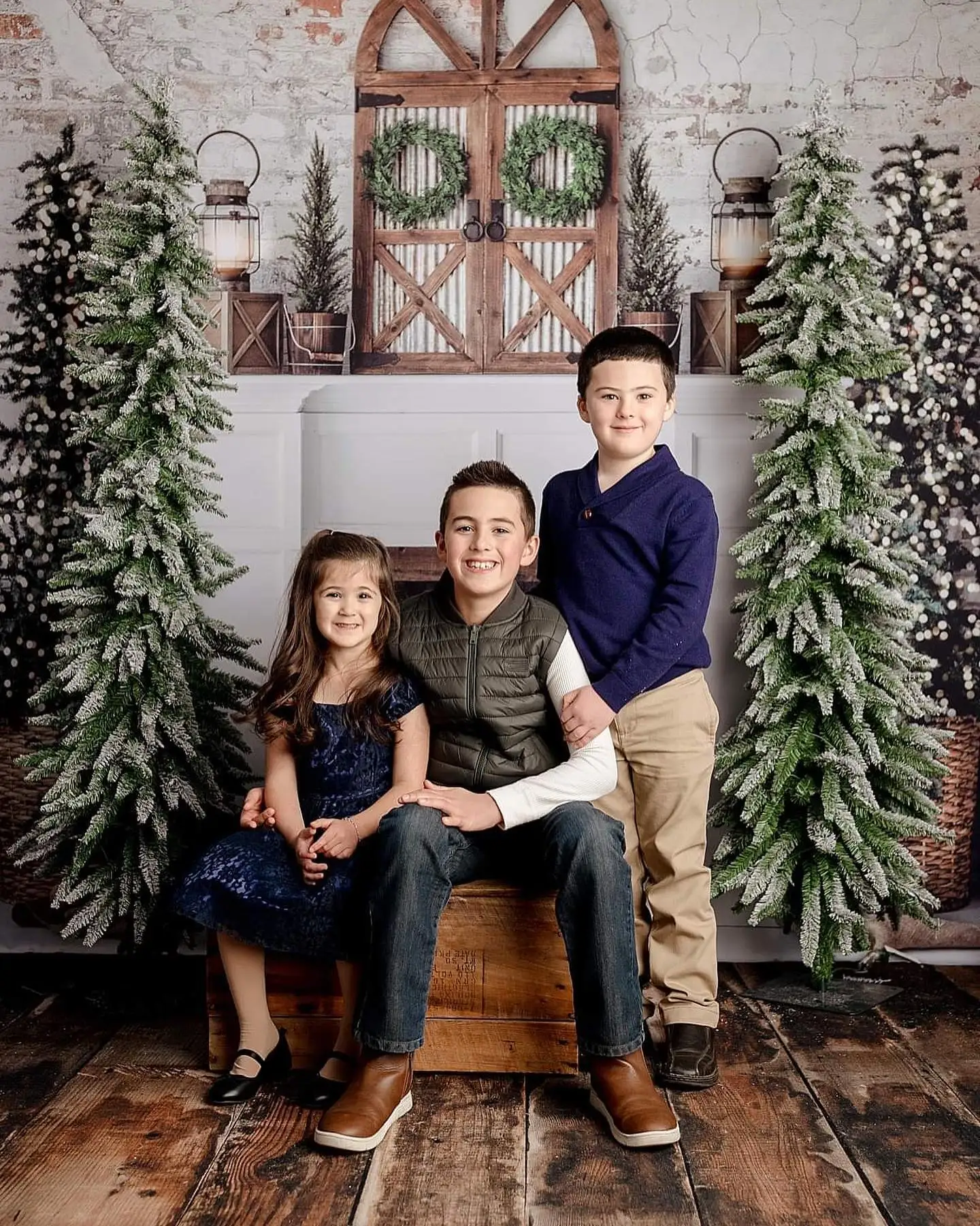 Brick Wall Windows Xmas Trees Backdrops Kids Family Photography Child Adult Photocall Decors Christmas Room Backgrounds