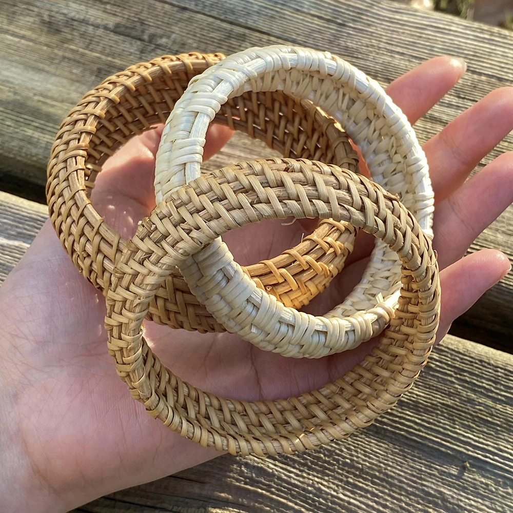 AENSOA Handmade Straw Wicker Braided Bracelet for Women Men Woven Rattan Knit Chunky Bracelet Bangle Ethnic Summer Beach Jewelry