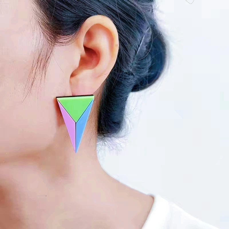 KUGUYS Geometric Multicolor Stud Earrings for Women Classic Acrylic Splice Plate Fashion Jewelry Accessories