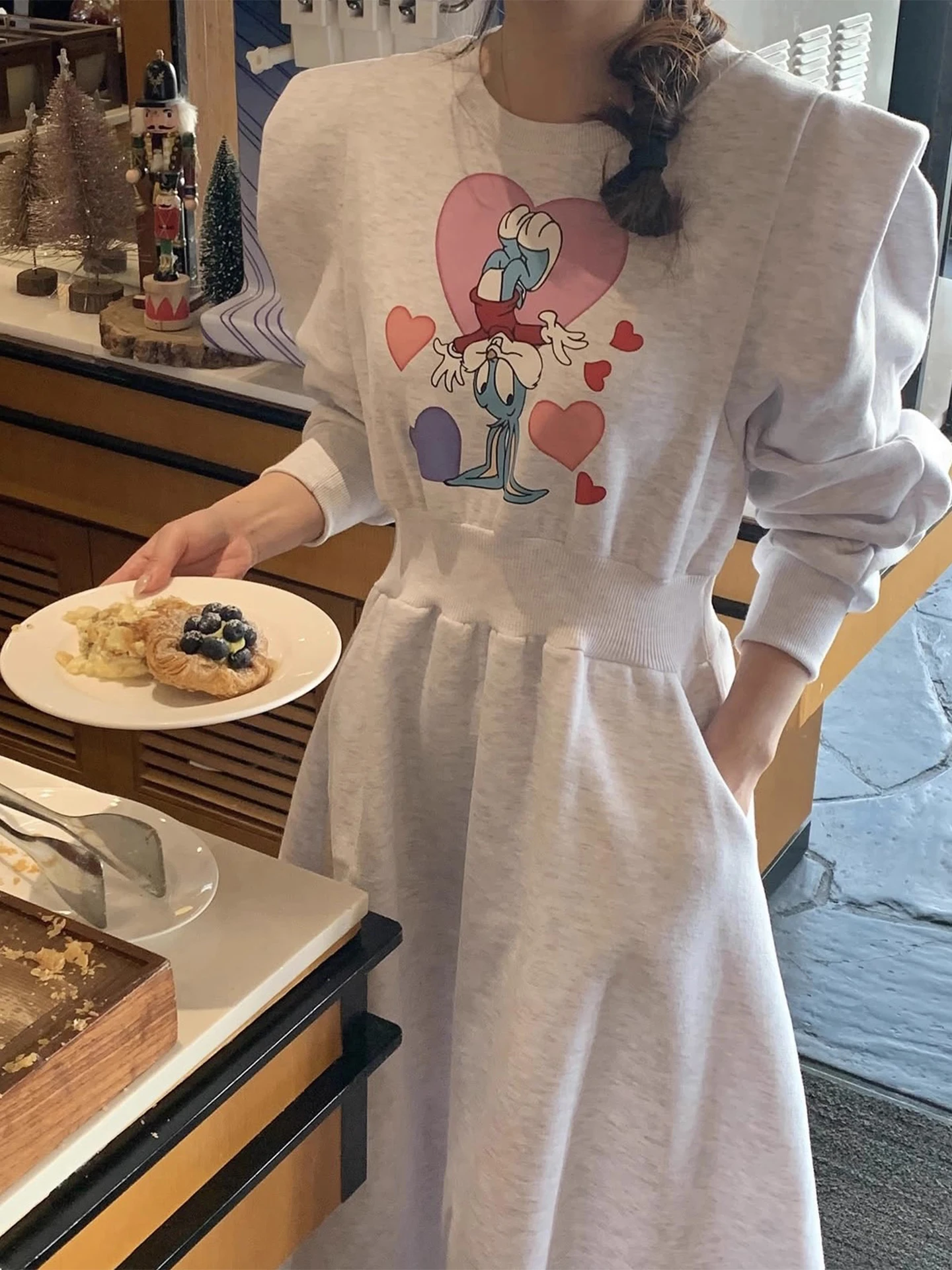 Sweat-shirt imprimé dessin animé pour femme, vêtement d'hiver, doublé, cintré à la taille, amincissant, Long, pour les déplacements, nouvelle collection
