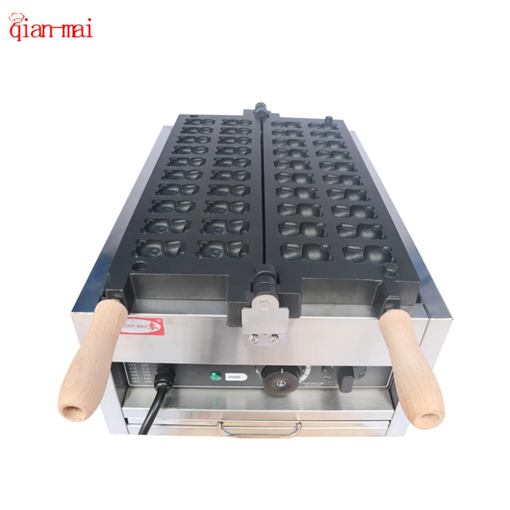 Commercial 110V 220V electric bear waffle machine Non stick coating cheese Egg cakes machine can be customized