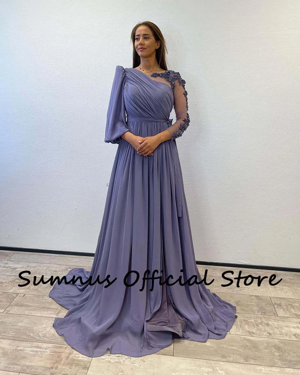 Gaun Malam Gaya Arab Saudi Elegan Gaun Formal Lengan Panjang Applique Manik-manik Gaun Pesta Prom Dubai Belah Samping Sifon