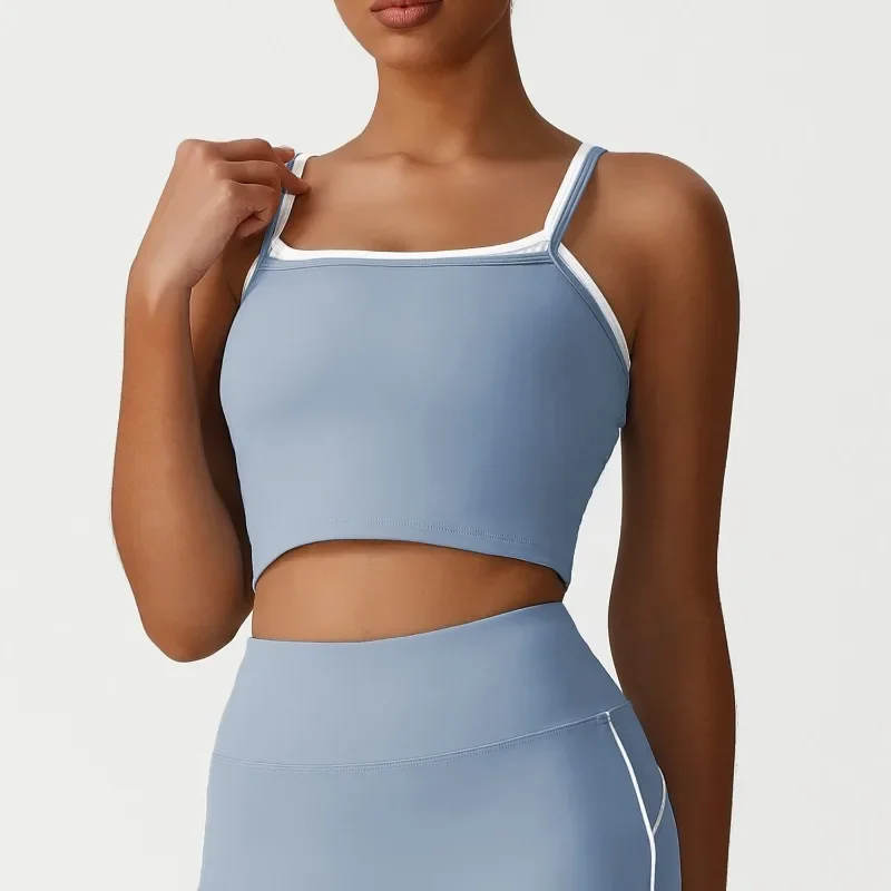 سترة يوجا نسائية بدون خياطة - قطعتين مزيفة مع حمالة صدر رياضية مبطنة قابلة للإزالة بدون ظهر وقابلة للتمدد والجري واللياقة البدنية بدون أكمام