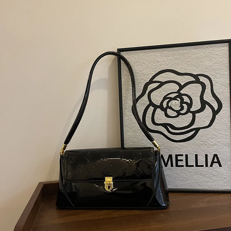 

Элитные брендовые сумки кросс-боди для женщин: модный дизайн, модель 2025 года, женская сумка на плечо, однотонная, для ношения под мышкой, женская сумочка и кошельки