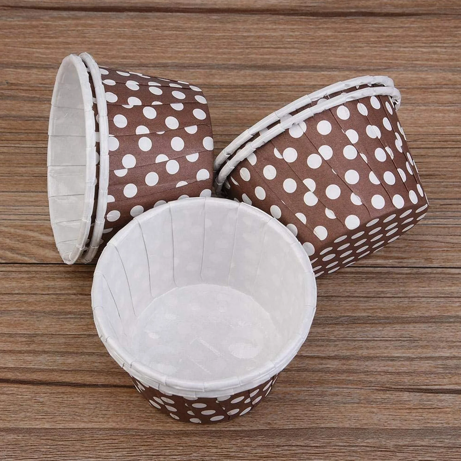 

200pcs Cake Cups Curling Rim Lightweight Baking Paper Liners For Cupcakes Muffins Disposable Party Supplies Decor