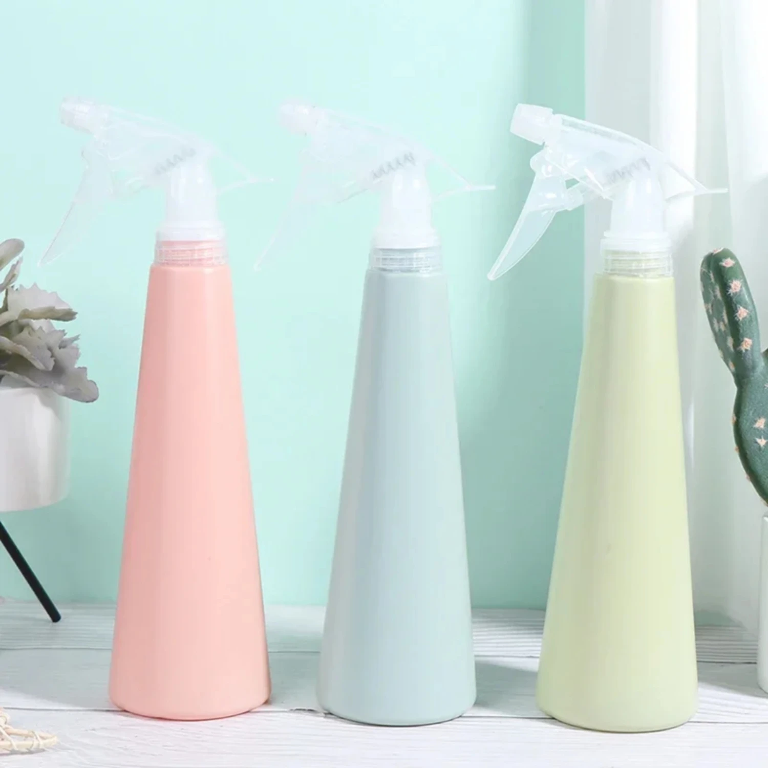 360ml Plastic Watering Can Plant Flower Watering Pot Spray Bottle Garden Mister Sprayer Gardening Tools