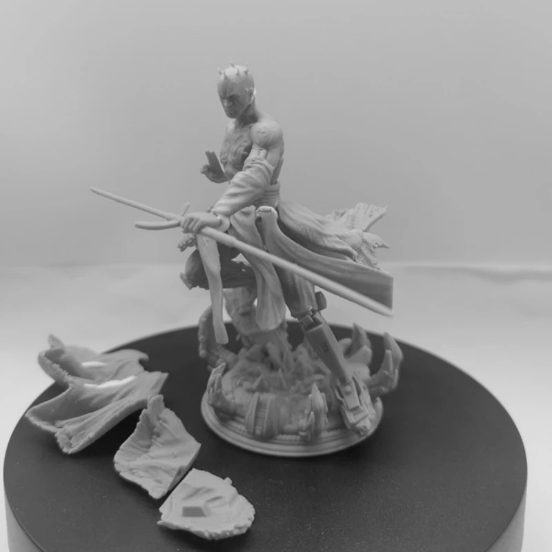 Figura in resina in scala 1/24 75mm ruolo pericoloso assemblare modello kit giocattolo statua 3D smontato e non verniciato