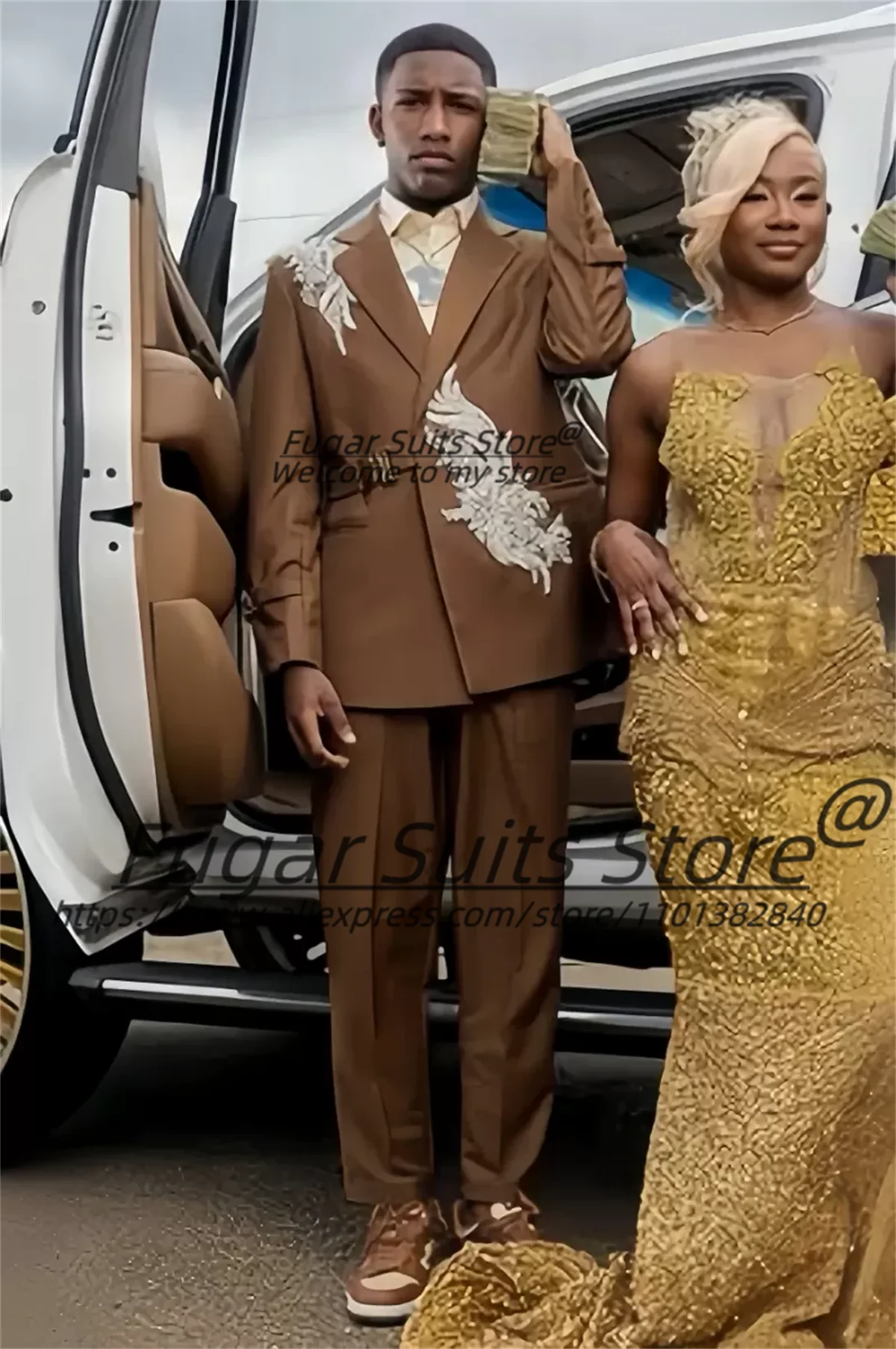 

High-end Brown Notched Lapel Shiny Beading Men Suits Customized Slim Fit Notched Lapel Groom Wedding Tuxedos Formal 2Pieces Sets