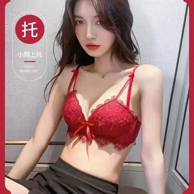 

Sexy Lace New Red Underwear Women's Small Breasts Gathered To Show A Big, Comfortable Seamless Bra And Panty Set Black Bra