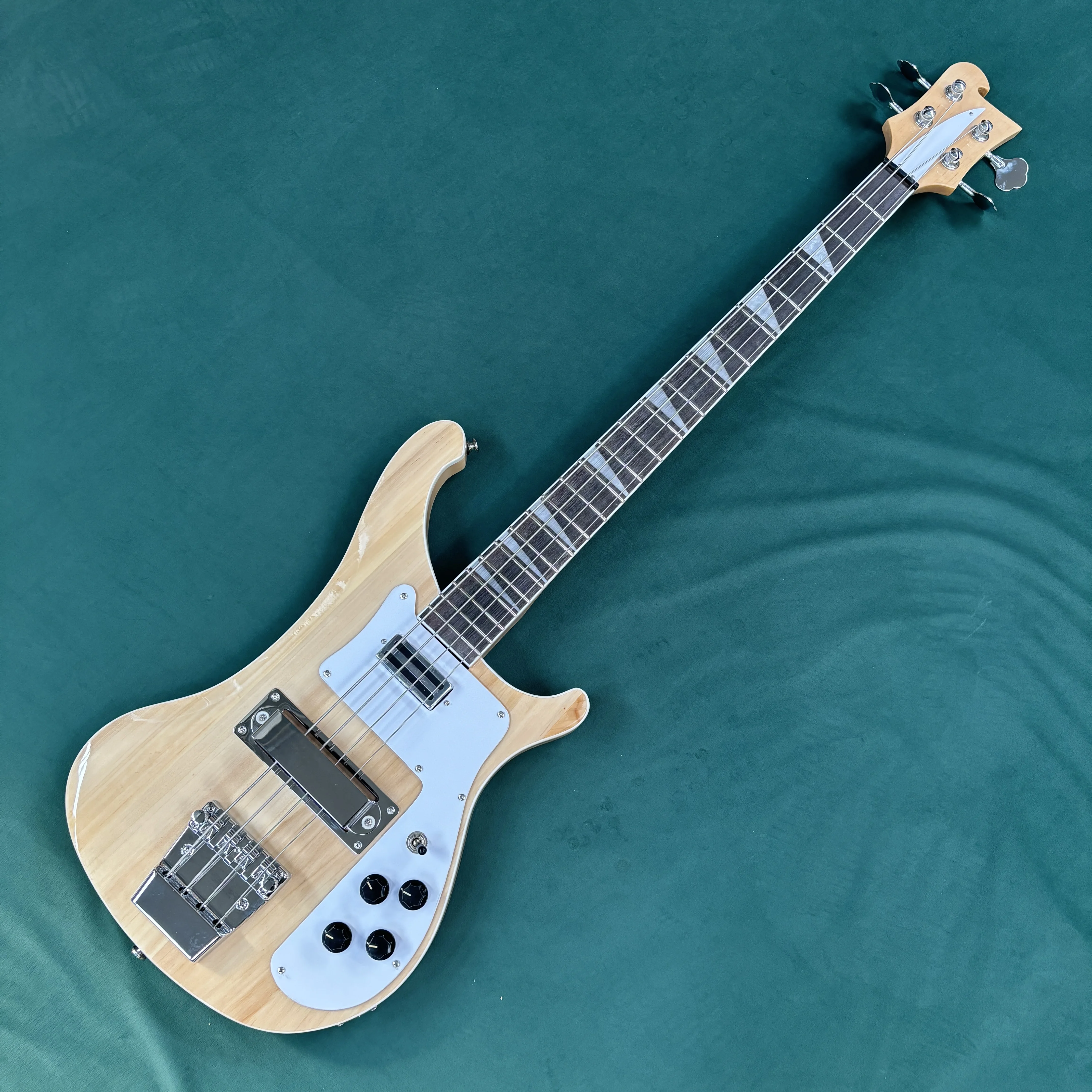 Natural wood color 4 strings electric bass, Rick bass, rosewood fingerboard, high gloss, good sound quality, electric guitar