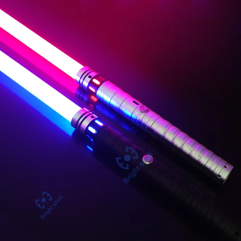 ألعاب سيف ليزر ليتسبر RGB ضوء معدني صابر 15 لون تغيير للأطفال Soundfonts Force FX FOC الناسف ألعاب جيدي ليزر سيف هدية