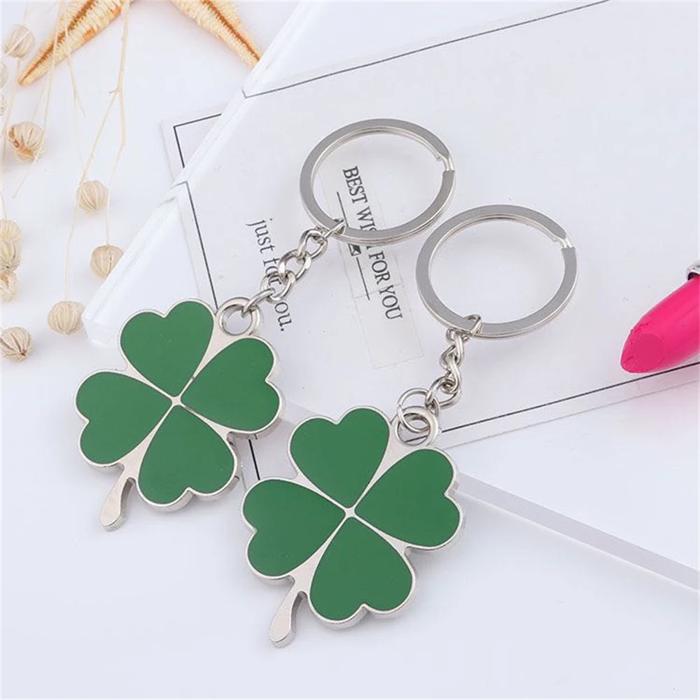 1pc Creative Lucky Four-leaf Clover Keychain Charms Bag Pendant Accessories Couple Cute Metal Foliage Shape Car Key Ring Gift