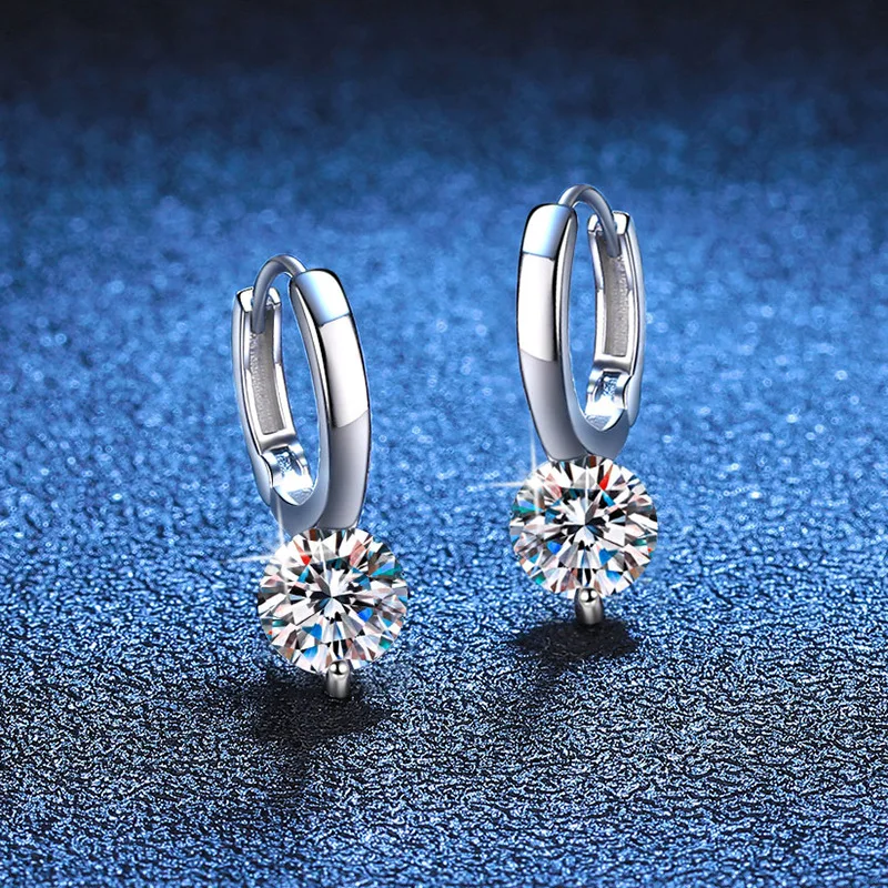 Moissanite earrings, fashionable, light and luxurious, simple single diamond, one carat moissanite earrings, platinum PT950 mark