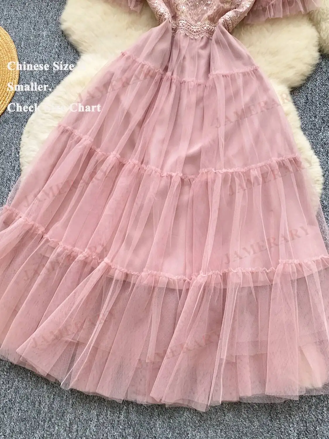 فساتين طويلة فاخرة للسهرات الرسمية والترتر من الدانتيل للنساء صيفية بأكمام قصيرة من التل فستان ميدي وردي جميل للحفلات الراقصة