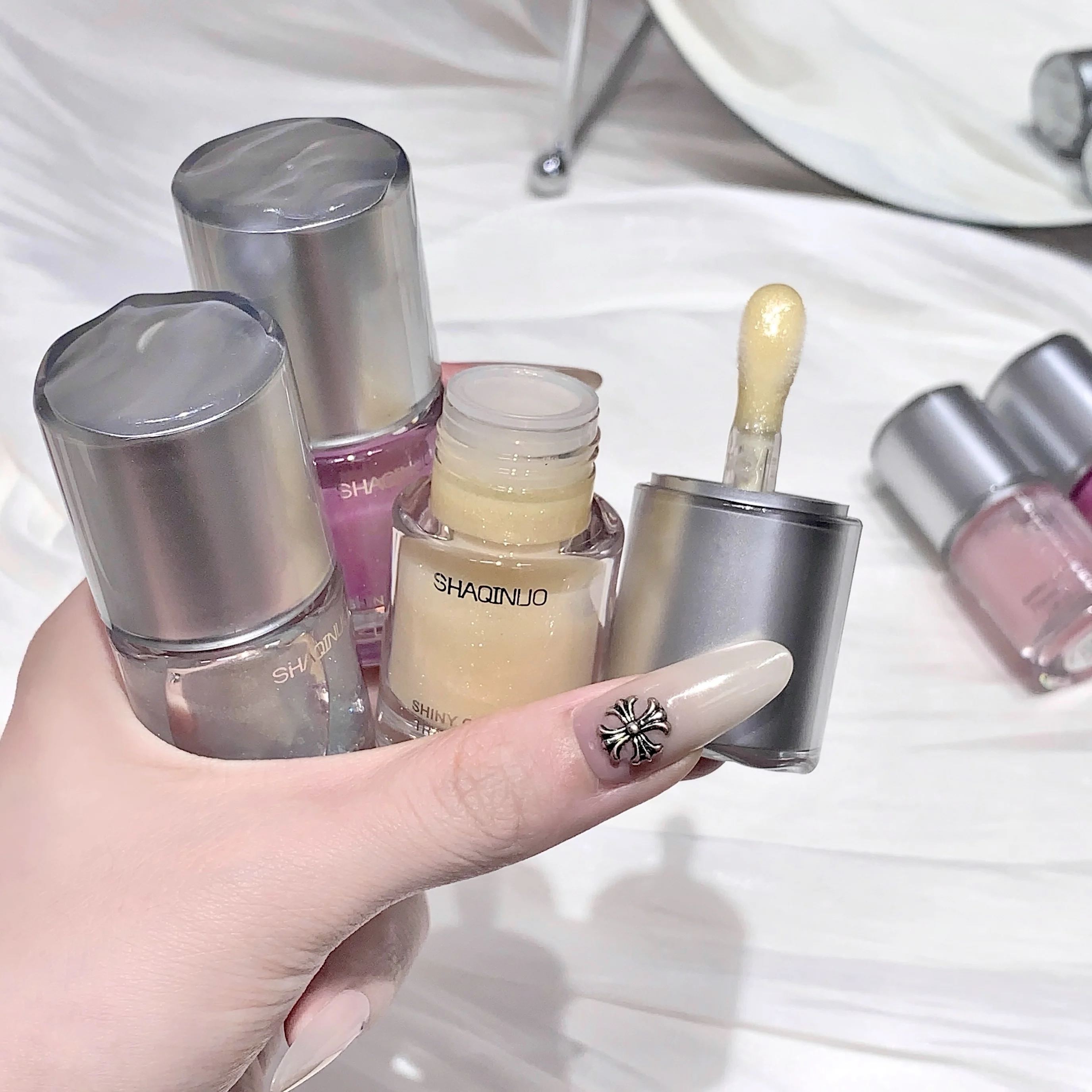 샤키누오 글리터링 미러 립 글레이즈, 워터리 쉬머링 라이트 립 글로스 메이크업 6g 6컬러, 수분 공급, 롱래스팅