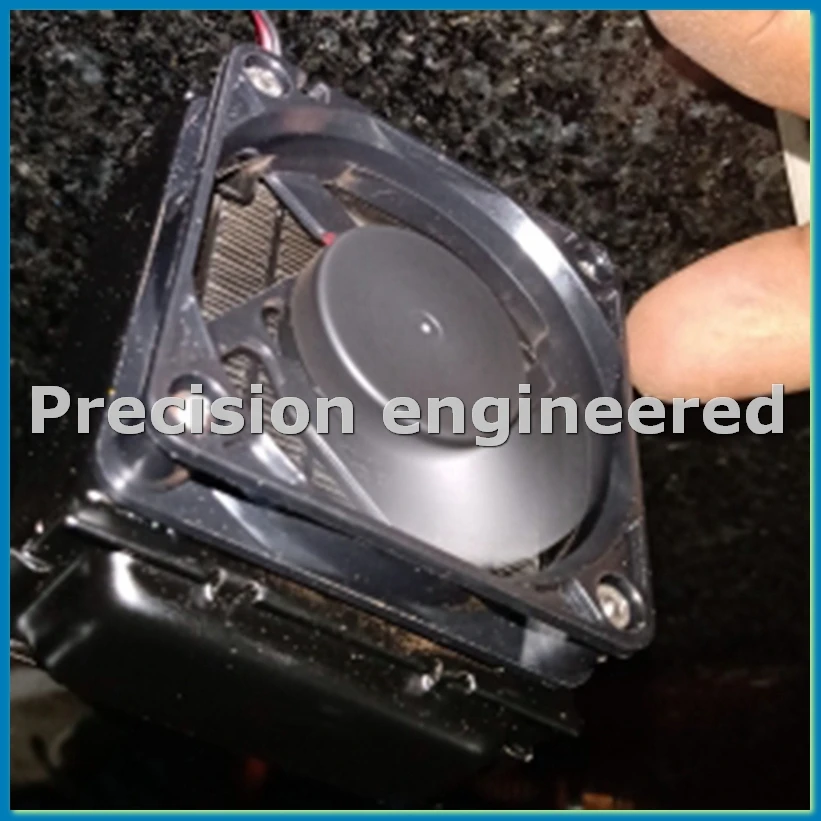 

PC Water Cooling Aluminum Radiator Multi-Channels 60mm for Computer LED Beauty Apparatus-A33R