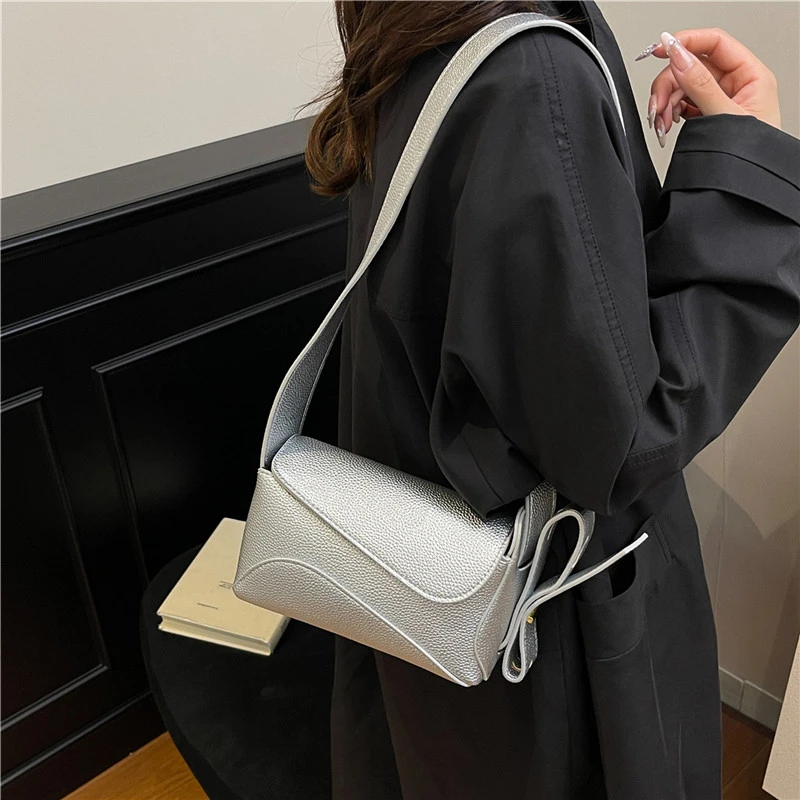 

Women's Luxury Leather Shoulder Classic Fashion Crossbody Bag Elegant Designer Tote Handbag For Everyday Routine