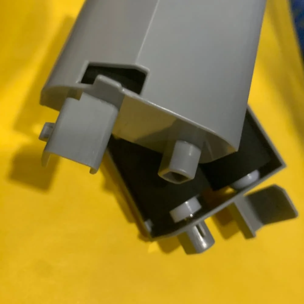 

1pc 302RV94070 Pickup Feed Roller for Kyocera P2235 P2335 P2040 M2135 M2235 M2635 M2735 M2835 M2040 M2540 M2640 PF-1100