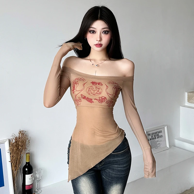 Nightclub Sexy Off-Shoulder Long-Sleeved T-shirt Fashion Women's Hollow Print Design Sense Leaks Clavicle Top Irregular Graphic